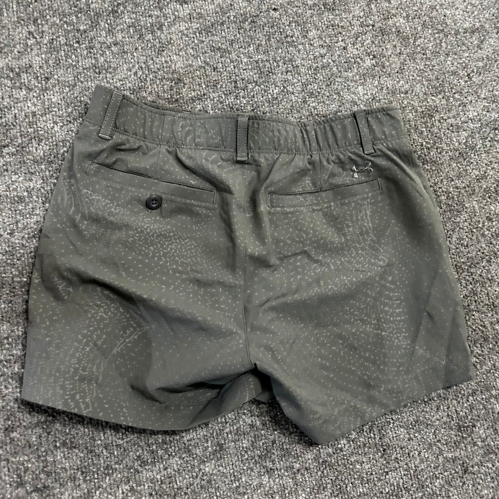 Under Armour Shorts Womens Size 4 Gray HeatGear Fitted Patterned Golf Athletic
